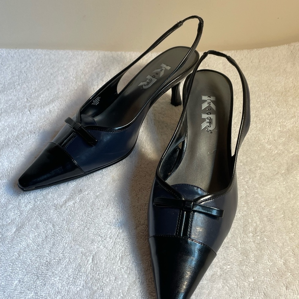 Kim‎ Rogers Navy and Black Slingback Heels, Size 8 1/2 M